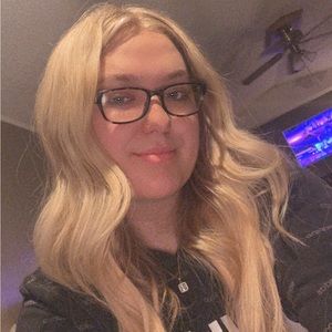 Meet your Posher, Ariel